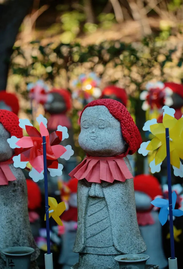 LUMIX G VARIO 35-100/F2.8 · 66mm · ISO 400 · 1/272s · f/2.9 Detail photograph in Tokyo, Japan, captured with Caira
